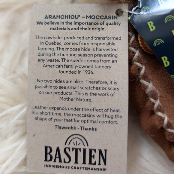 Bastien industries indigenous made in Canada moccasins 8 - Picture 7 of 7